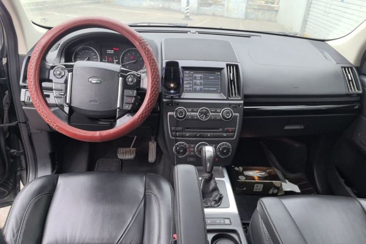 Used Land Rover Freelander 2 2015 2.0T Si4 HSE Luxury Collector's Edition Center Console