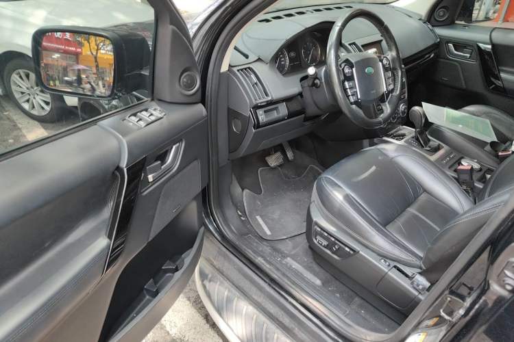 Used Land Rover Freelander 2 2015 2.0T Si4 HSE Luxury Collector's Edition Driver Seat
