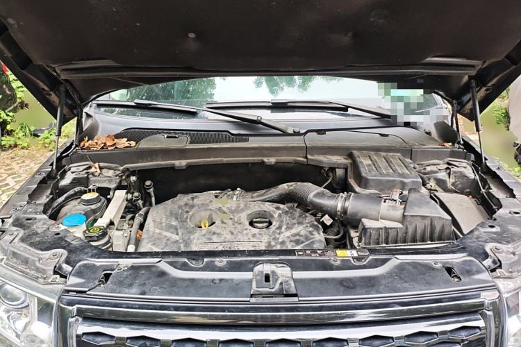 Used Land Rover Freelander 2 2015 2.0T Si4 HSE Luxury Collector's Edition Engine Bay