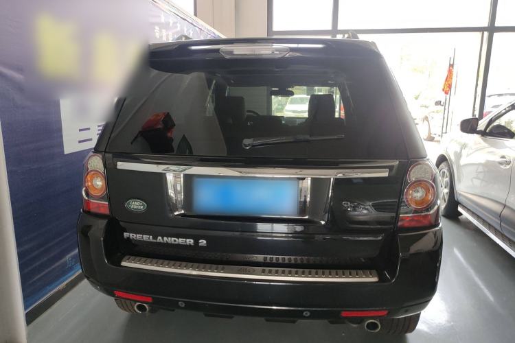Used Land Rover Freelander 2 2015 2.0T Si4 XS Collection Edition Exterior 4