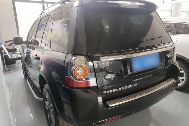 Used Land Rover Freelander 2 2015 2.0T Si4 XS Collection Edition Exterior 5