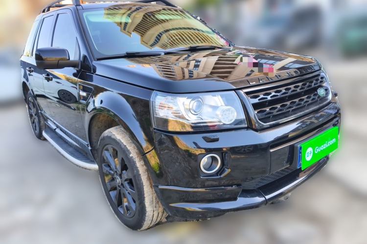 Used Land Rover Freelander 2 2015 2.0T Si4 HSE Luxury Collector's Edition Front Right 45 Deg