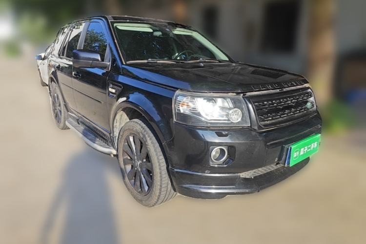 Used Land Rover Freelander 2 2015 2.0T Si4 HSE Luxury Collector's Edition Front Right 45 Deg
