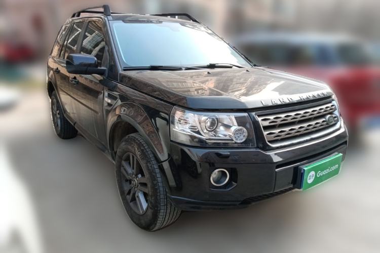 Used Land Rover Freelander 2 2015 2.2T SD4 XS Collector's Edition Front Right 45 Deg