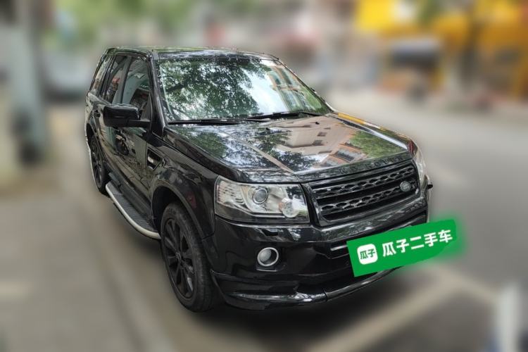 Used Land Rover Freelander 2 2015 2.0T Si4 HSE Luxury Collector's Edition Front Right 45 Deg