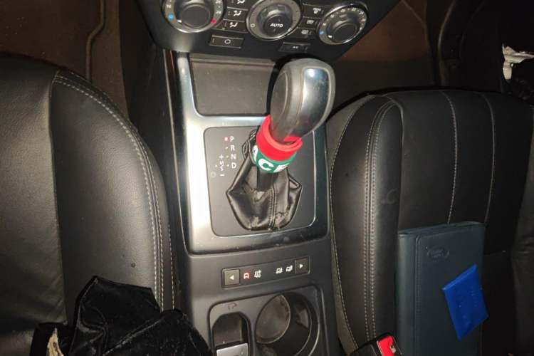 Used Land Rover Freelander 2 2015 2.2T SD4 XS Collector's Edition Gear Lever