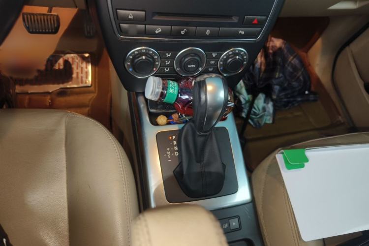 Used Land Rover Freelander 2 2015 2.2T SD4 XS Collector's Edition Gear Lever
