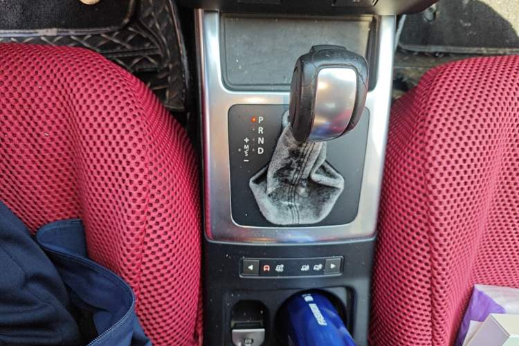 Used Land Rover Freelander 2 2015 2.0T Si4 XS Collection Edition Gear Lever