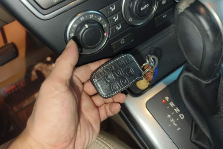 Used Land Rover Freelander 2 2015 2.2T SD4 XS Collector's Edition Interior 1