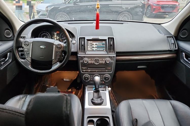 Used Land Rover Freelander 2 2015 2.0T Si4 XS Collection Edition Interior 2