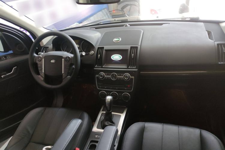 Used Land Rover Freelander 2 2015 2.0T Si4 XS Collection Edition Interior 3