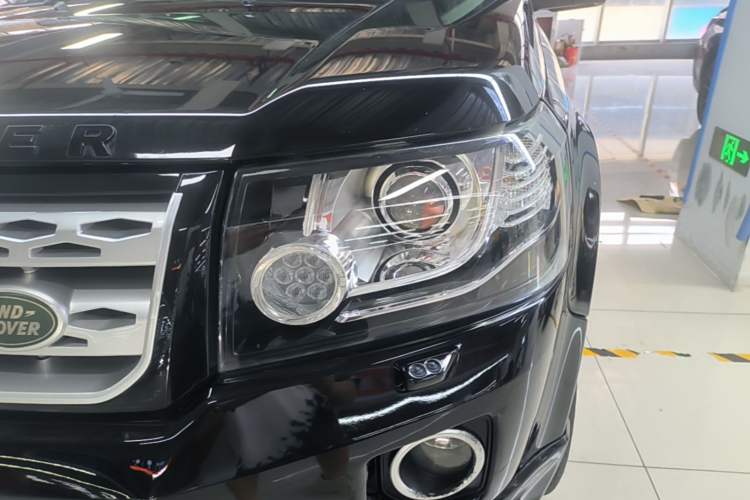 Used Land Rover Freelander 2 2015 2.0T Si4 HSE Luxury Collector's Edition Left Front Headlight