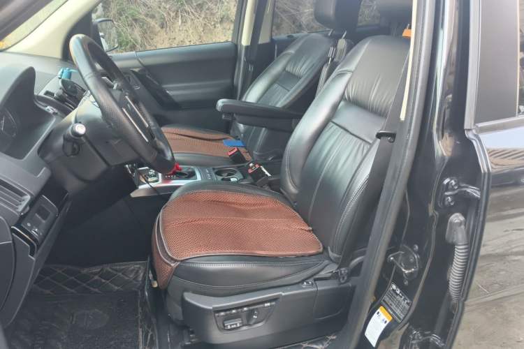 Used Land Rover Freelander 2 2015 2.0T Si4 HSE Luxury Collector's Edition Left Front Seat