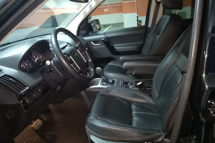 Used Land Rover Freelander 2 2015 2.0T Si4 HSE Luxury Collector's Edition Left Front Seat