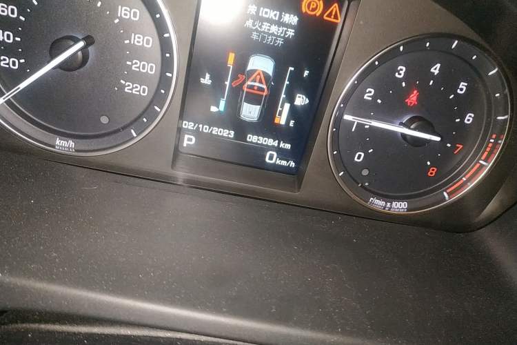 Used Land Rover Freelander 2 2015 2.0T Si4 XS Collection Edition Odometer Close Up