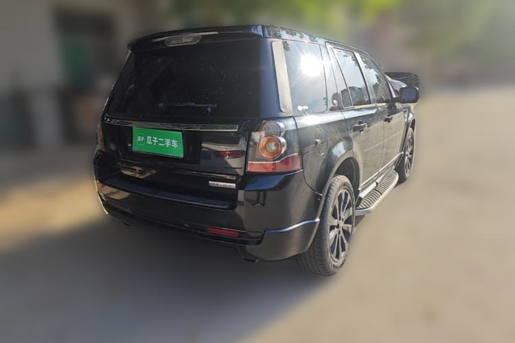 Used Land Rover Freelander 2 2015 2.0T Si4 HSE Luxury Collector's Edition Rear Right 45 Deg