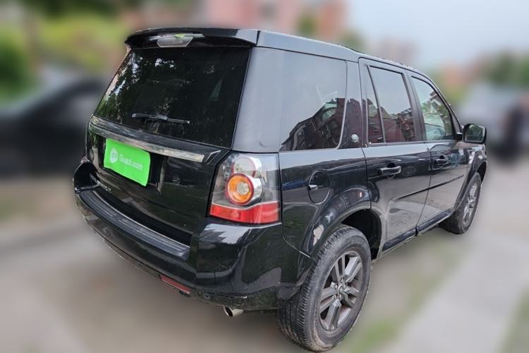 Used Land Rover Freelander 2 2015 2.0T Si4 XS Collection Edition Rear Right 45 Deg