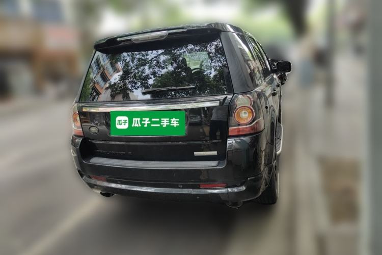 Used Land Rover Freelander 2 2015 2.0T Si4 HSE Luxury Collector's Edition Rear Right 45 Deg