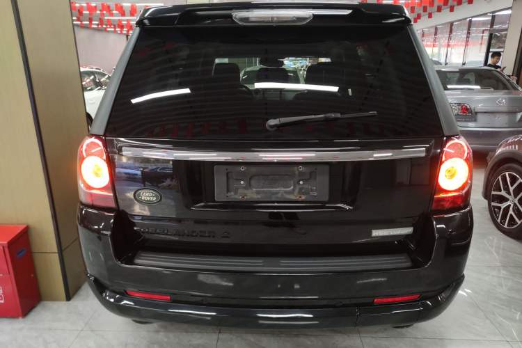 Used Land Rover Freelander 2 2015 2.0T Si4 HSE Luxury Collector's Edition Rear