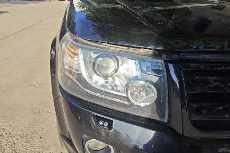 Used Land Rover Freelander 2 2015 2.0T Si4 HSE Luxury Collector's Edition Right Front Headlight