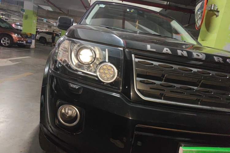 Used Land Rover Freelander 2 2015 2.2T SD4 XS Collector's Edition Right Front Headlight