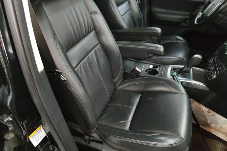 Used Land Rover Freelander 2 2015 2.0T Si4 HSE Luxury Collector's Edition Right Front Seat