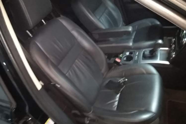 Used Land Rover Freelander 2 2015 2.0T Si4 HSE Luxury Collector's Edition Right Front Seat