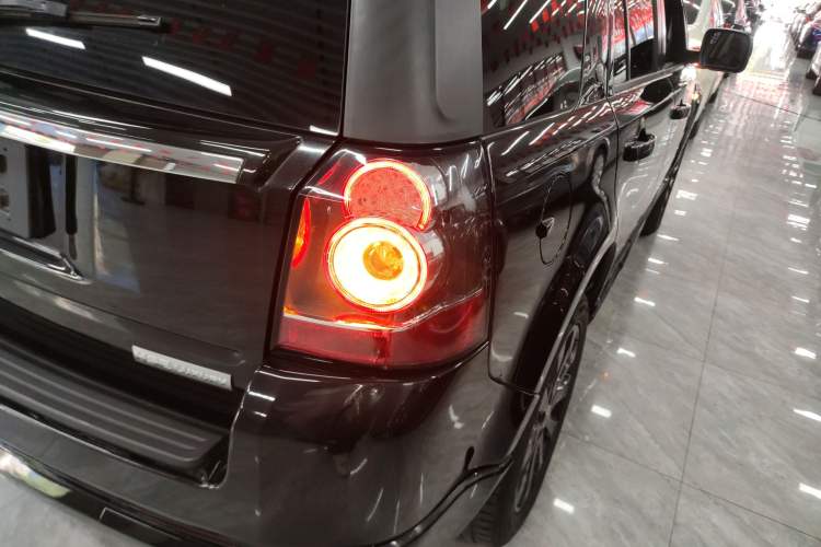 Used Land Rover Freelander 2 2015 2.0T Si4 HSE Luxury Collector's Edition Right Rear Taillight