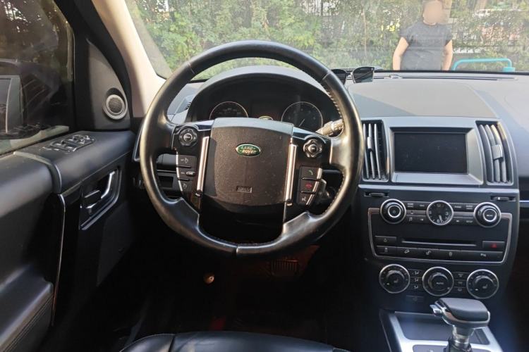 Used Land Rover Freelander 2 2015 2.0T Si4 HSE Luxury Collector's Edition Steering Wheel