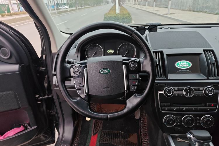 Used Land Rover Freelander 2 2015 2.0T Si4 HSE Luxury Collector's Edition Steering Wheel