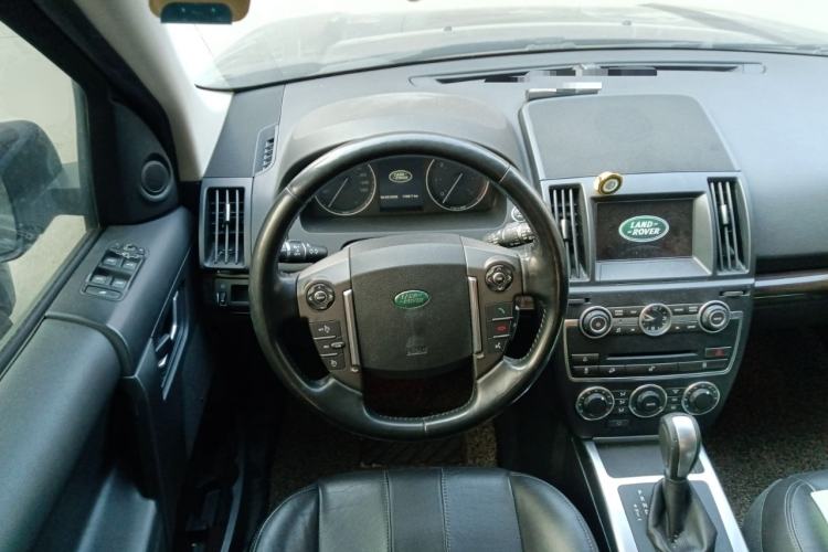 Used Land Rover Freelander 2 2015 2.2T SD4 XS Collector's Edition Steering Wheel