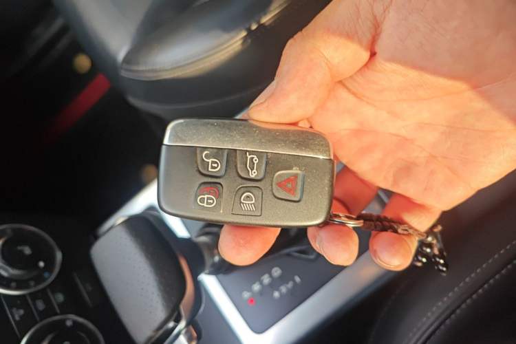 Used Land Rover Freelander 2 2015 2.0T Si4 HSE Luxury Collector's Edition Vehicle Key