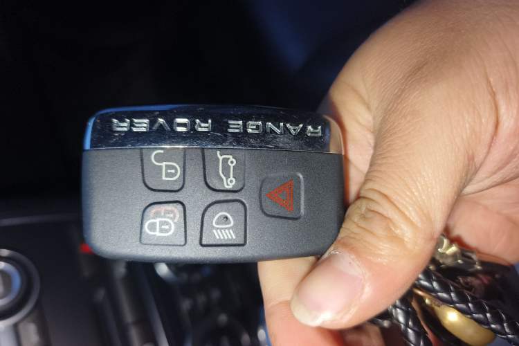 Used Land Rover Freelander 2 2015 2.0T Si4 HSE Luxury Collector's Edition Vehicle Key