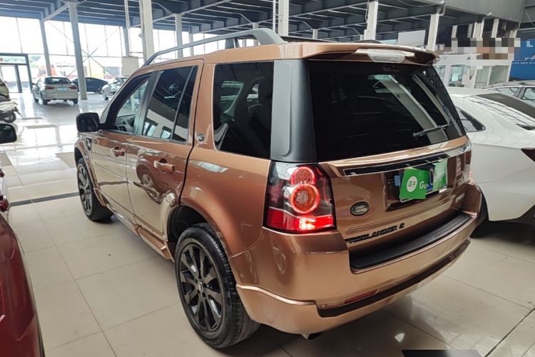 Used Land Rover Freelander 2 2015 2.0T Si4 HSE Luxury Collector's Edition Rear Left 45 Deg
