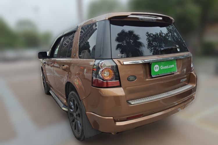 Used Land Rover Freelander 2 2015 2.0T Si4 HSE Luxury Collector's Edition Rear Left 45 Deg