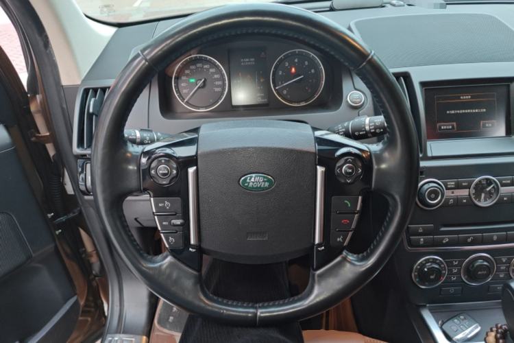 Used Land Rover Freelander 2 2015 2.0T Si4 HSE Luxury Collector's Edition Steering Wheel