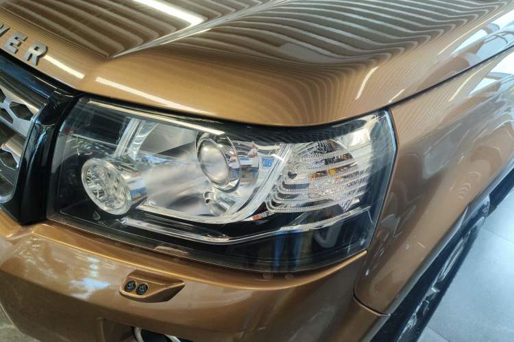 Used Land Rover Freelander 2 2015 2.0T Si4 XS Collection Edition Left Front Headlight