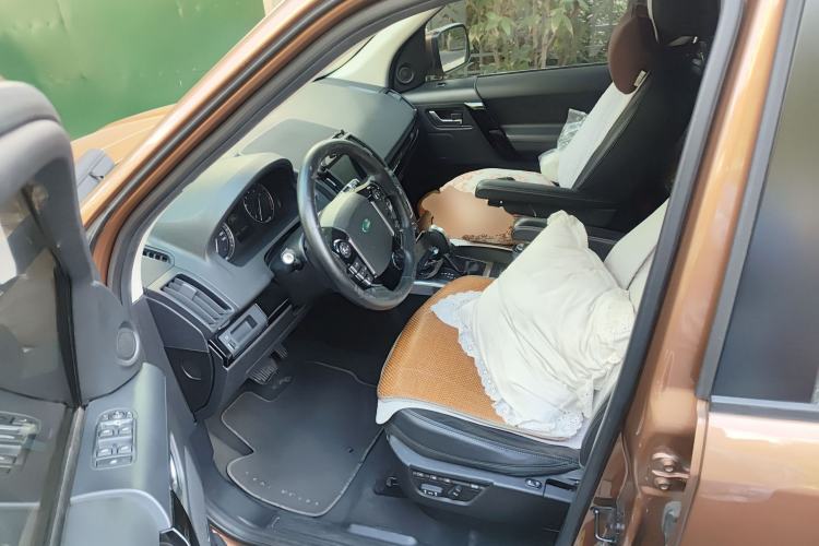 Used Land Rover Freelander 2 2015 2.0T Si4 HSE Luxury Collector's Edition Left Front Seat