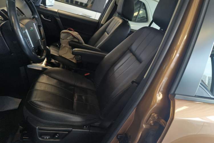 Used Land Rover Freelander 2 2015 2.0T Si4 XS Collection Edition Left Front Seat