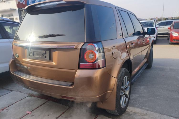 Used Land Rover Freelander 2 2015 2.0T Si4 XS Collection Edition Rear Right 45 Deg