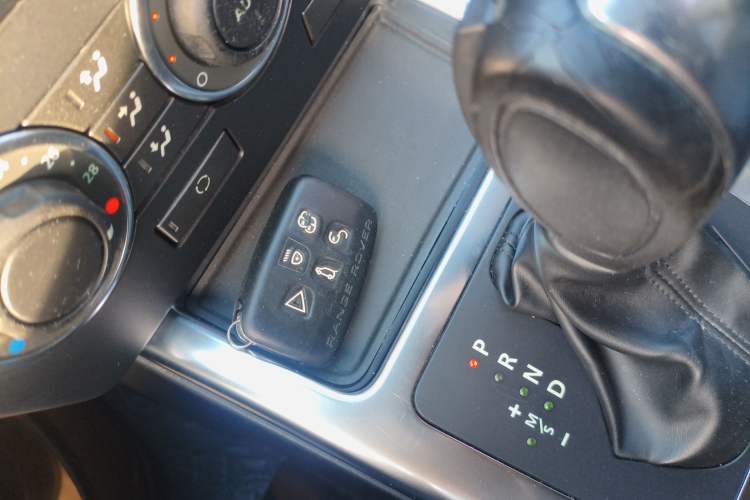 Used Land Rover Freelander 2 2015 2.0T Si4 XS Collection Edition Vehicle Key