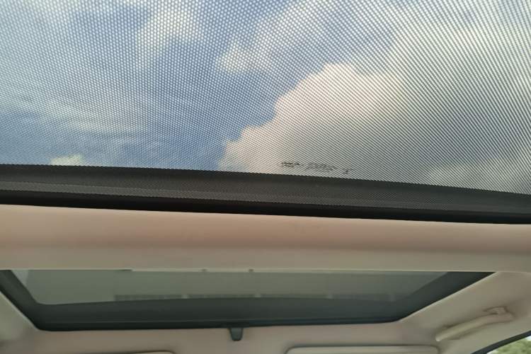Used Land Rover Freelander 2 2015 2.0T Si4 XS Collection Edition Headliner