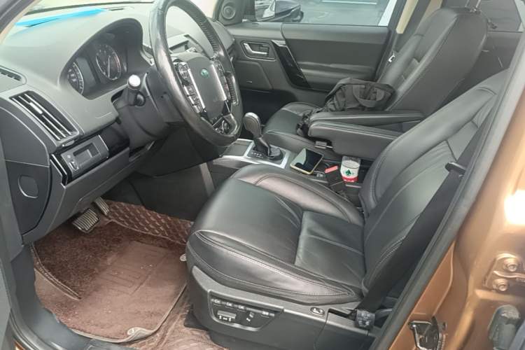 Used Land Rover Freelander 2 2015 2.0T Si4 XS Collection Edition Left Front Seat