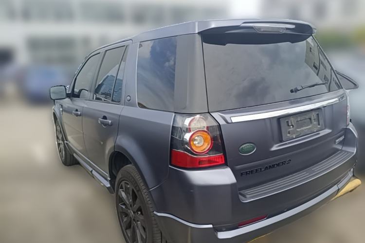 Used Land Rover Freelander 2 2015 2.0T Si4 XS Collection Edition Rear Left 45 Deg
