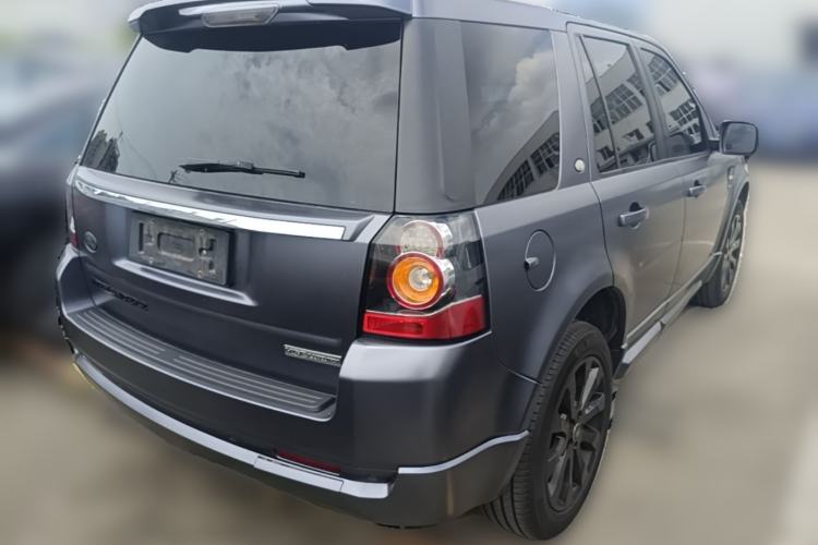 Used Land Rover Freelander 2 2015 2.0T Si4 XS Collection Edition Rear Right 45 Deg