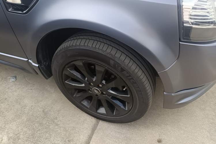 Used Land Rover Freelander 2 2015 2.0T Si4 XS Collection Edition Right Front Wheel Hub
