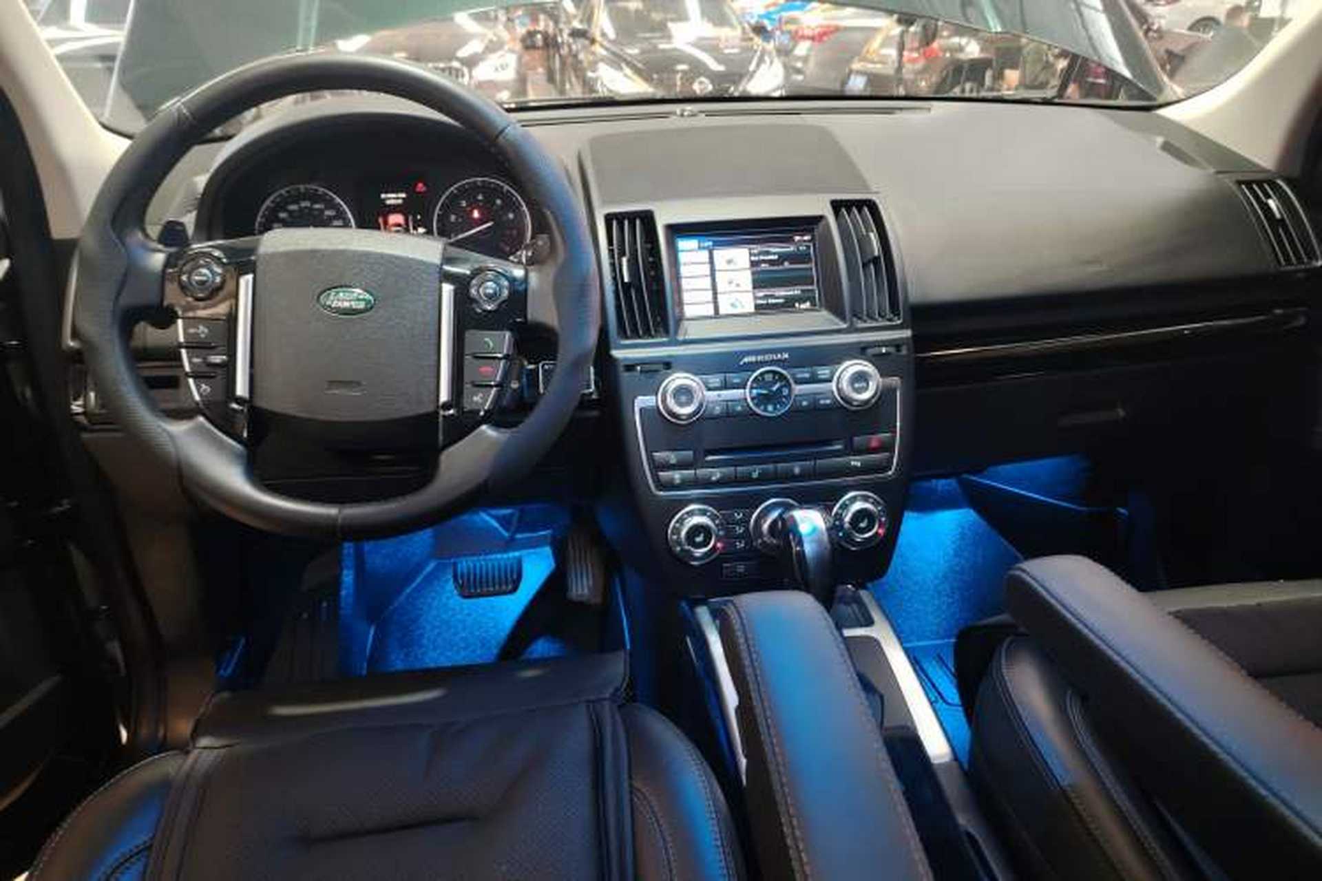 Used Land Rover Freelander 2 2015 2.0T Si4 HSE Luxury Collector's Edition Center Console