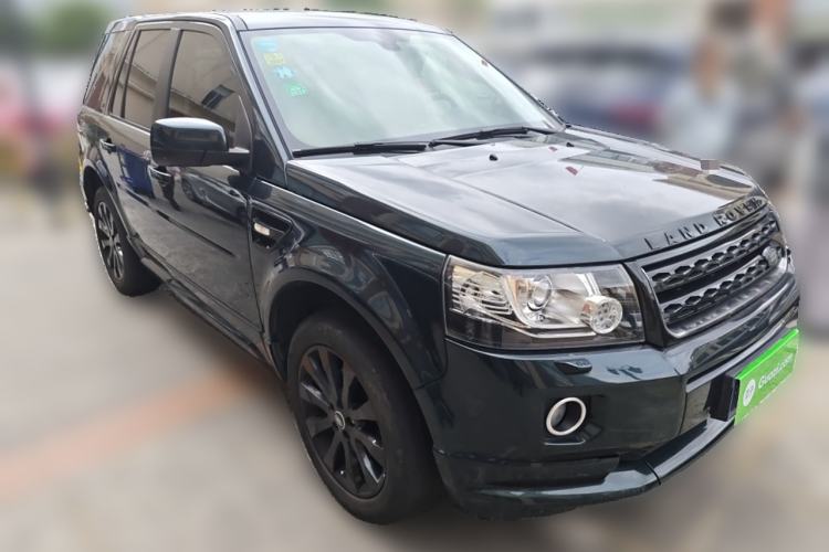 Used Land Rover Freelander 2 2015 2.0T Si4 HSE Luxury Collector's Edition Front Right 45 Deg