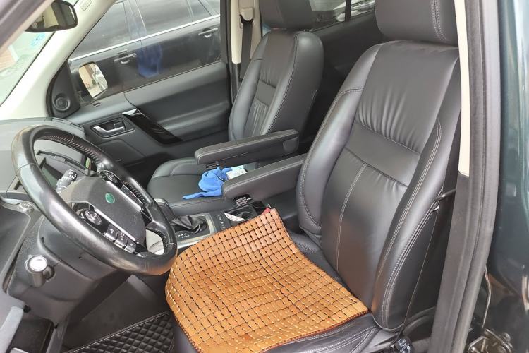 Used Land Rover Freelander 2 2015 2.0T Si4 HSE Luxury Collector's Edition Left Front Seat