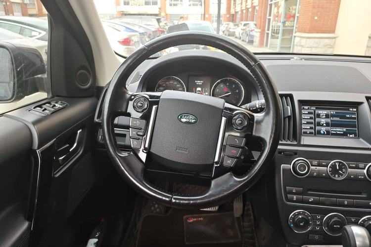 Used Land Rover Freelander 2 2015 2.0T Si4 HSE Luxury Collector's Edition Steering Wheel